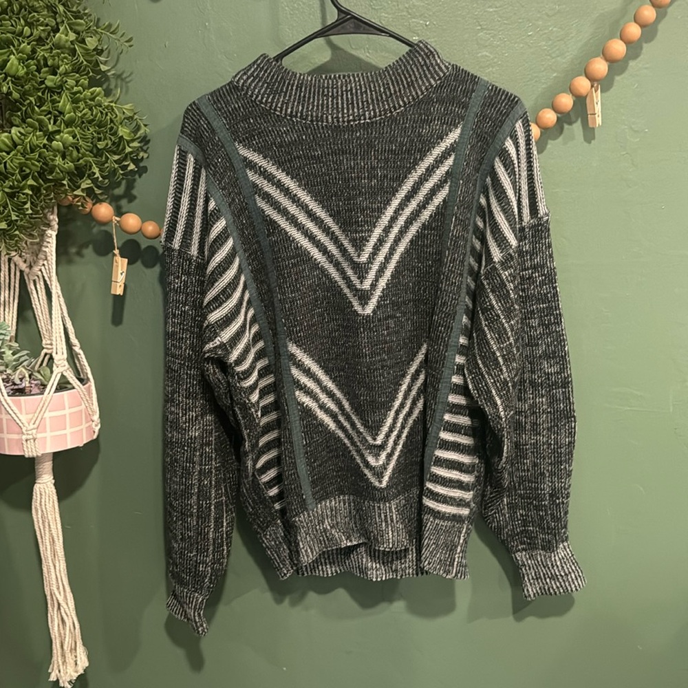 Vintage sweater size large